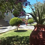 Elpida 度假居 *