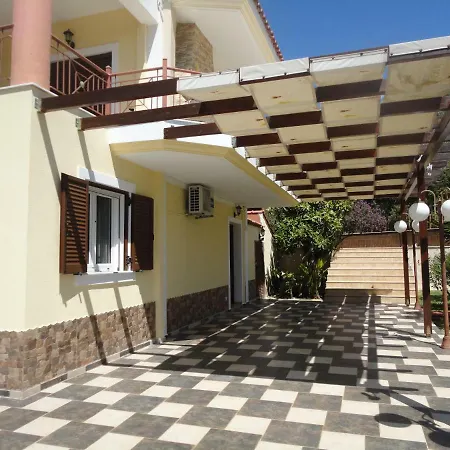 Dom wakacyjny Elpida Svoronata